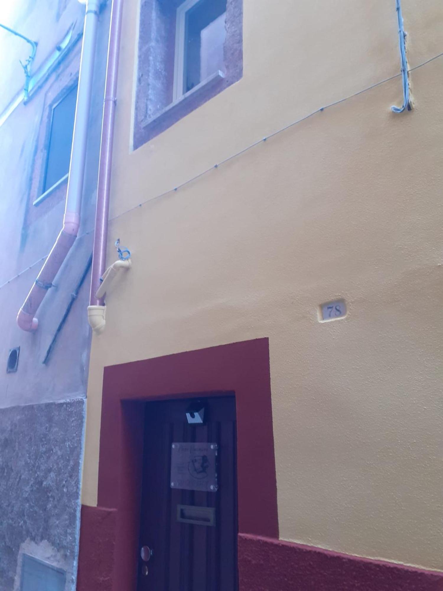 Casa Vacanze Su Sorighe. Bosa Exterior photo